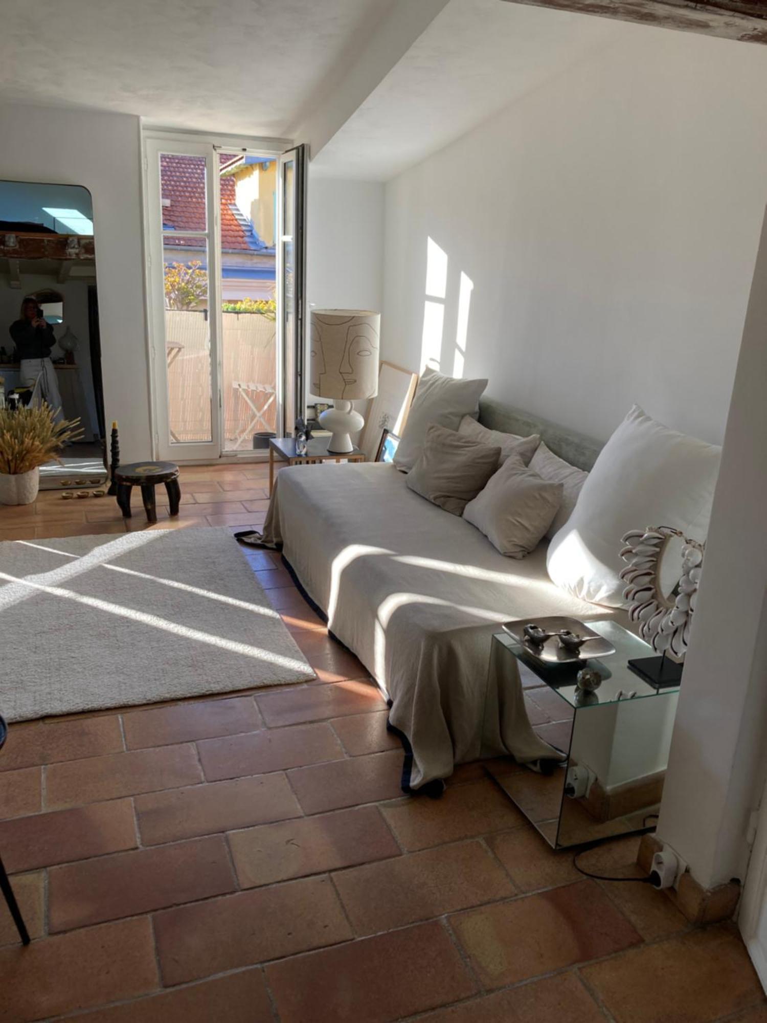 Charmant Deux Pieces Dans Le Quartier Du Port Nizza Exterior foto
